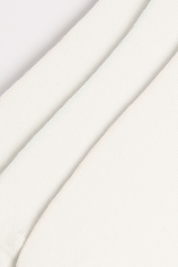 Paquete de medias X3 blancas tobilleras con texturas