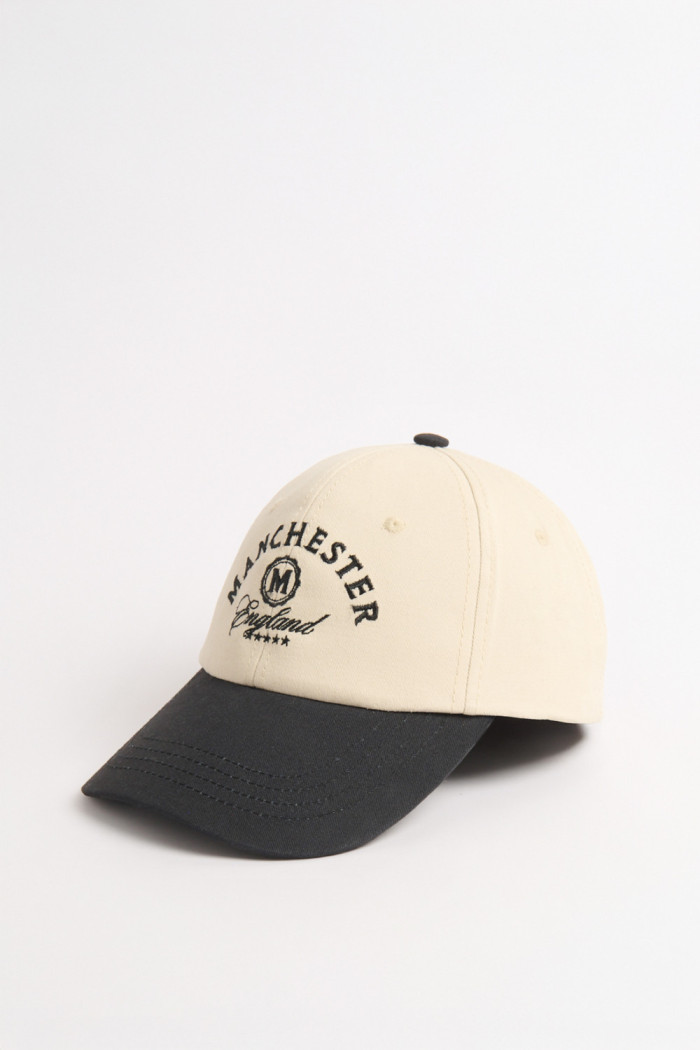Cachucha beisbolera kaki clara college con visera curva

