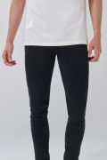 Jean gris intenso skinny con 5 bolsillos y tiro bajo
