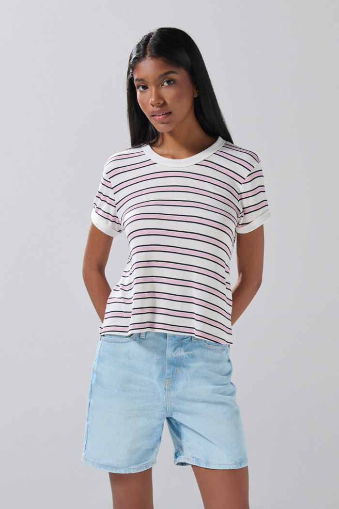 Short de jean tiro súper alto azul claro con 5 bolsillos