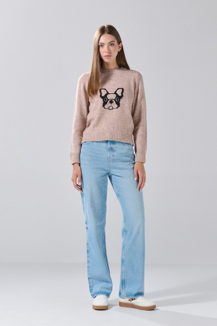Suéter cuello redondo kaki con diseño de perrito