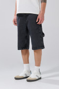 Bermuda carpintero gris intensa de jean con bolsillos
