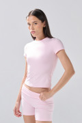 Camiseta unicolor infaltables cuello redondo con fit ceñido
