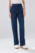 Jean 90´S infaltables bota recta azul oscuro con tiro alto
