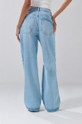 Jean azul claro baggy infaltables bota ancha con tiro medio

