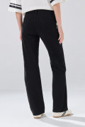 Jean bota recta negro straight leg infaltables con tiro alto
