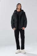 Chaqueta con acolchado interno unicolor con bolsillos parche