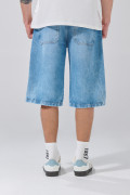 Bermuda jort de jean azul clara tiro bajo con desgastes
