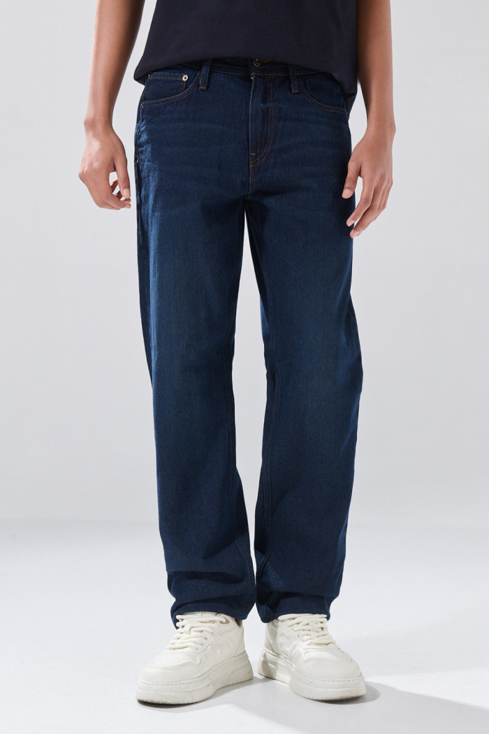 Jean 90´S infaltables azul intenso bota recta con tiro bajo
