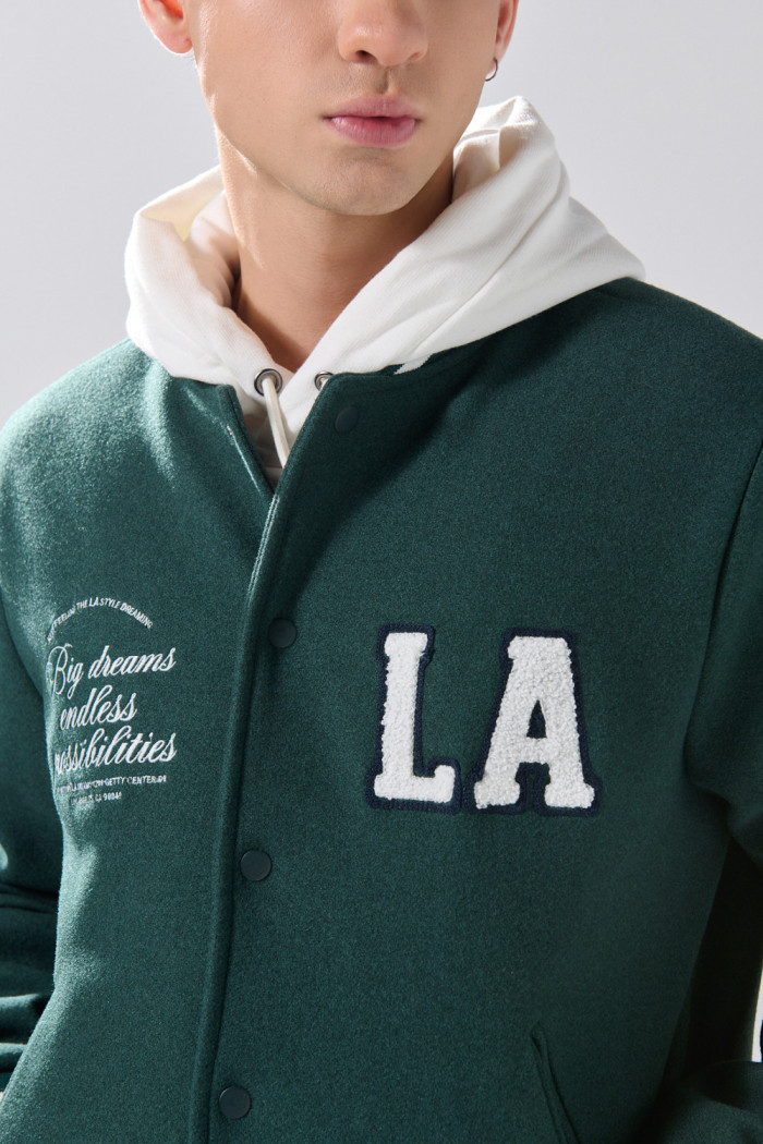 Chaqueta verde oscura bomber college con bolsillos