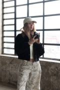 Chaqueta bomber unicolor de Verano Urbano con cuello nerú
