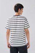 Camiseta crema a rayas con arte college y manga corta