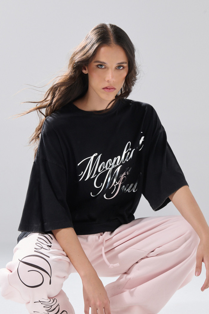 Camiseta negra tie dye cuello redondo de Verano Urbano

