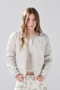 Chaqueta acolchada bomber unicolor con diseños de flores