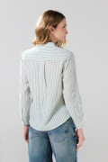 Blusa manga larga crema a rayas con escote en V