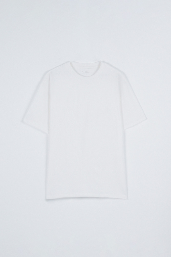 Camiseta manga corta crema en algodón cuello redondo