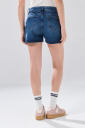 Short tiro alto de jean infaltables azul con cremallera

