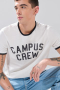 Camiseta cuello redondo crema con contrastes y texto college
