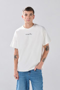 Camiseta unicolor con diseños de Verano Urbano y manga corta
