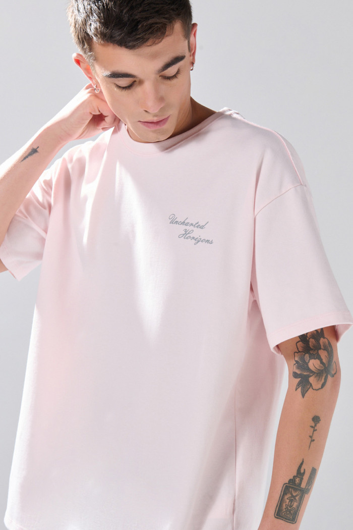 Camiseta unicolor con diseños de Verano Urbano y manga corta
