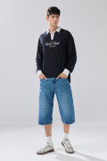 Bermuda de jean jort azul medio con tiro bajo
