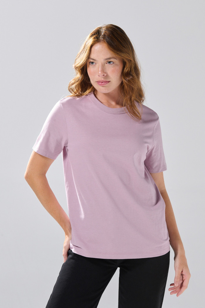 Camiseta ajustada infaltables con manga corta unicolor
