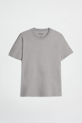 Camiseta ajustada infaltables con manga corta unicolor
