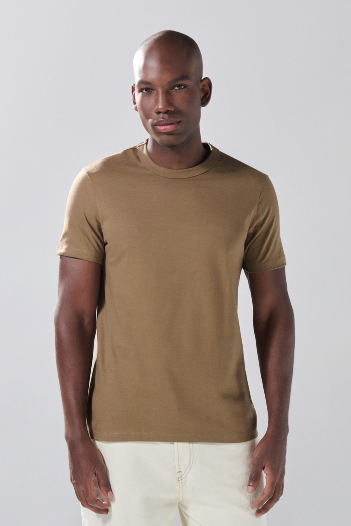 Camiseta en algodón infaltables unicolor con manga corta
