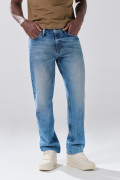 Jean 90´S azul medio bota recta con tiro bajo y desgastes
