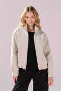 Chaqueta crema clara en paño con cuello alto de Polka Dots
