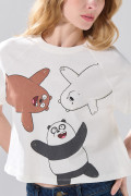 Camiseta de Osos Escandalosos crema con manga ranglan