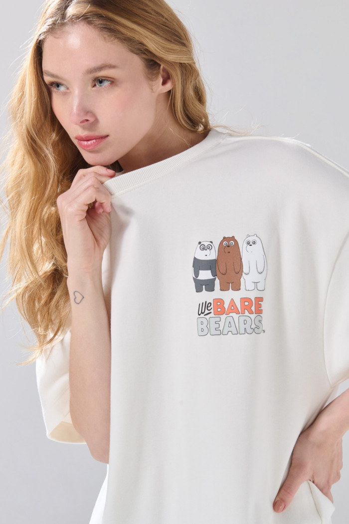 Camiseta oversize crema cuello redondo de Osos Escandalosos