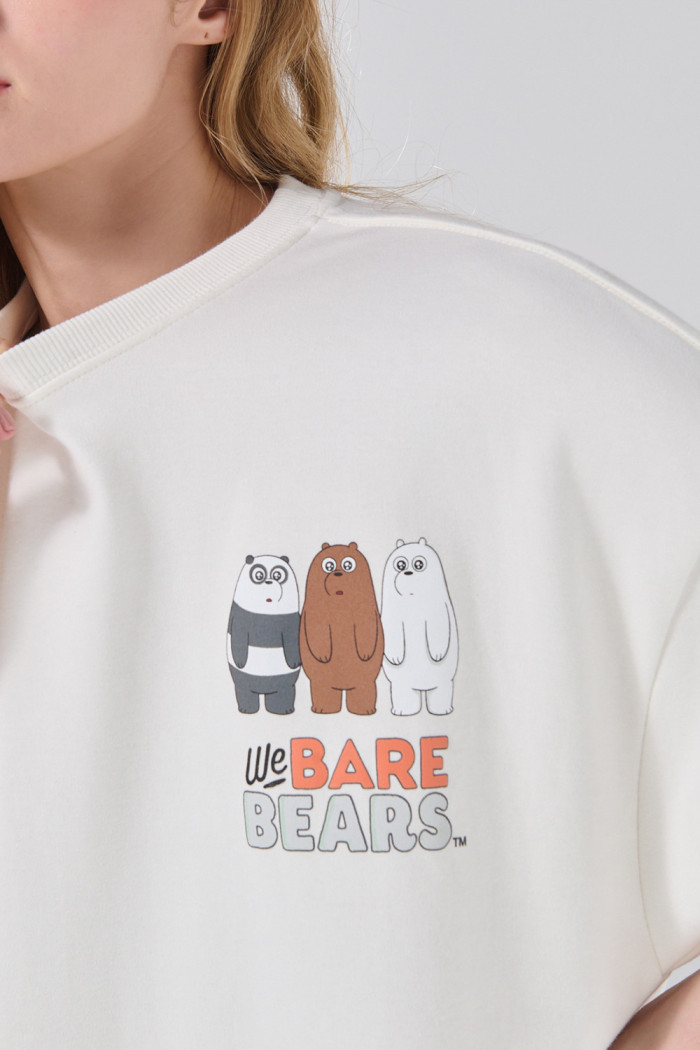 Camiseta oversize crema cuello redondo de Osos Escandalosos