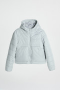 Chaqueta acolchada gris clara con capota y bolsillos