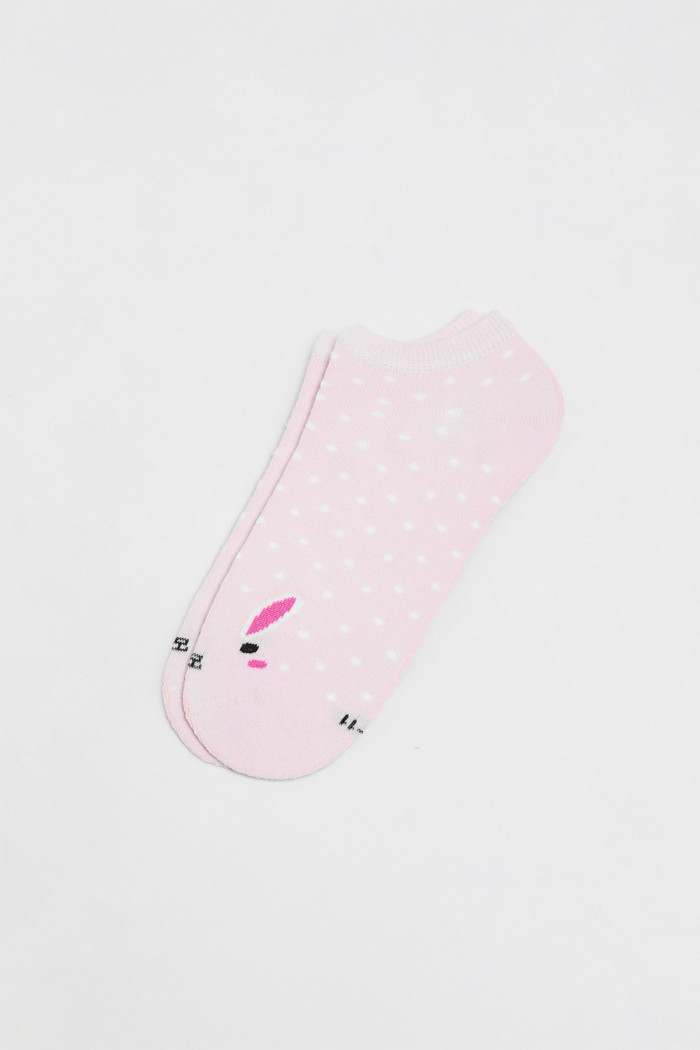 Medias rosadas tobilleras con diseño de conejo y puntos
