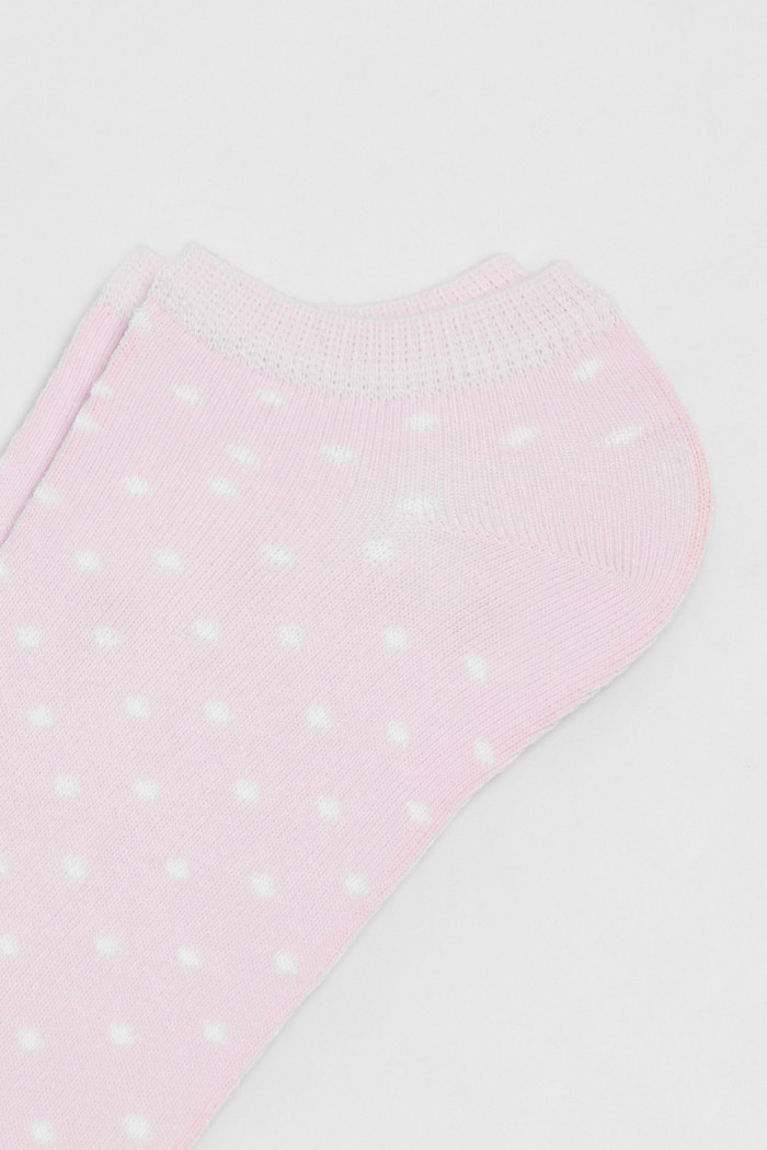Medias rosadas tobilleras con diseño de conejo y puntos
