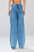 Jean open leg infaltables azul bota ancha con tiro bajo
