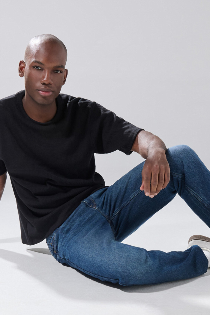 Jean bota recta 90´S infaltables azul tiro bajo con bolsillos
