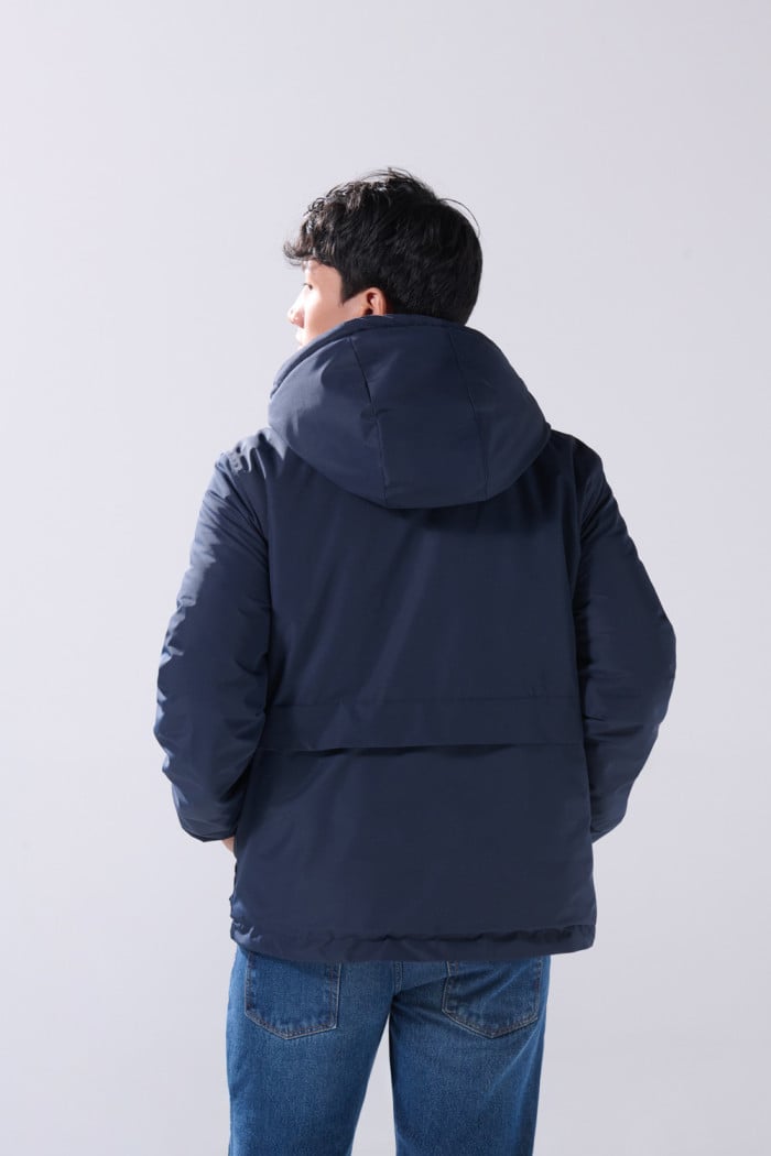 Chaqueta azul intensa acolchada con cremallera y capota