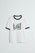 Camiseta crema manga corta con contrastes y arte de paisaje