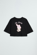 Camiseta oversize negra crop top con arte de My Melody
