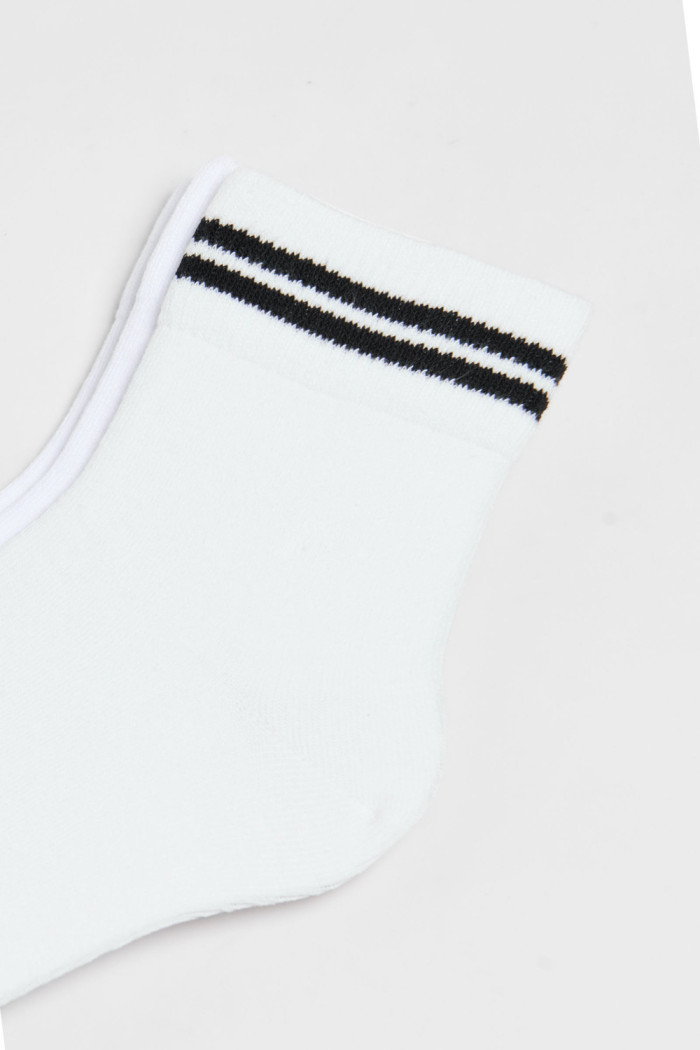 Paquete de medias X3 cortas blancas con texturas de canal

