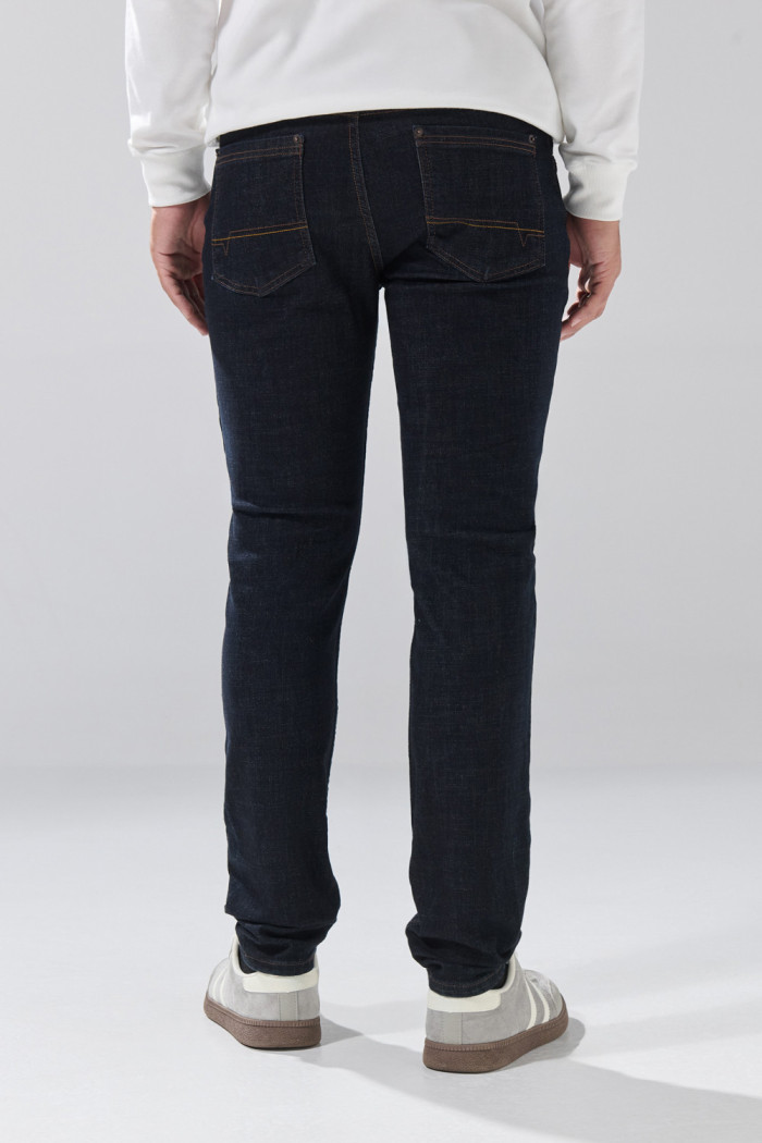 Jean skinny infaltables tiro bajo azul intenso con costuras
