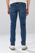 Jean slim infaltables tiro bajo azul oscuro con bolsillos
