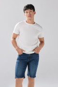 Bermuda de jean azul oscura slim infaltables con tiro bajo
