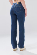 Jean tiro alto straight leg azul infaltables con bota recta
