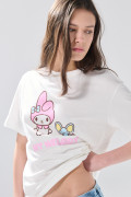 Camiseta crema clara manga corta con arte de My Melody