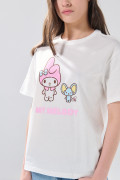 Camiseta crema clara manga corta con arte de My Melody