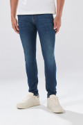 Jean skinny azul oscuro infaltables con costuras y tiro bajo
