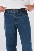 Jean infaltables baggy azul oscuro bota ancha con tiro medio
